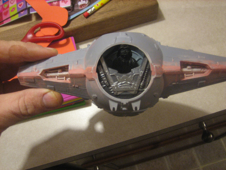 Darth's Tie assembly pic 1